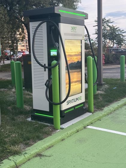 EV charger at Holiday Inn Chicago O'Hare - Rosemont by IHG