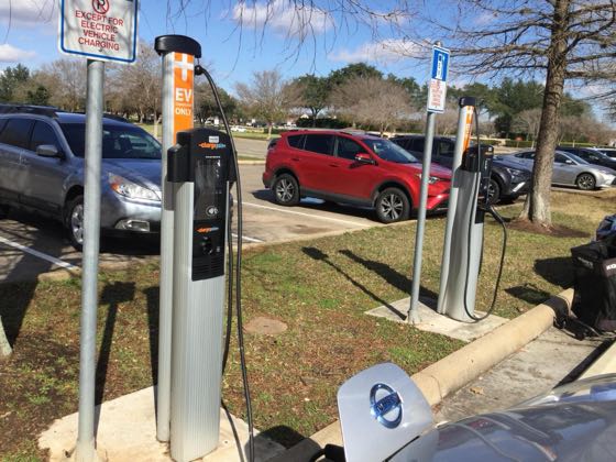 EV charger at Kohl's