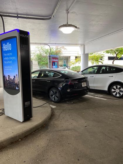 EV charger at Oakbrook Center - Orange Garage