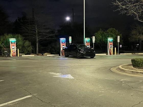 EV charger at H-E-B (Closing September 28th)