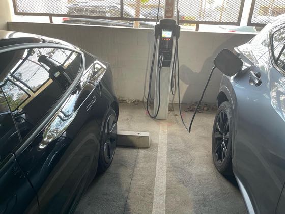 EV charger at Adventist Health Bakersfield Garage (1)