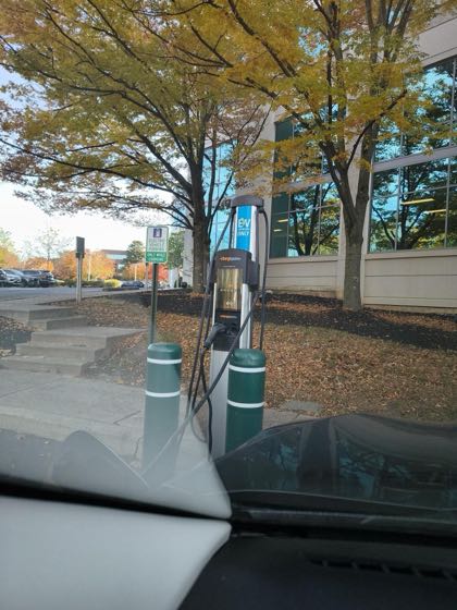 EV charger at 400 Berwyn Park