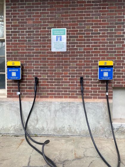 EV charger at Saratoga Automobile Museum - Rear
