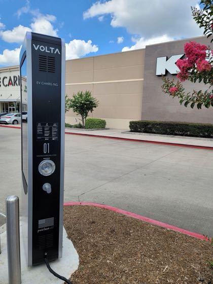 EV charger at Kohl's
