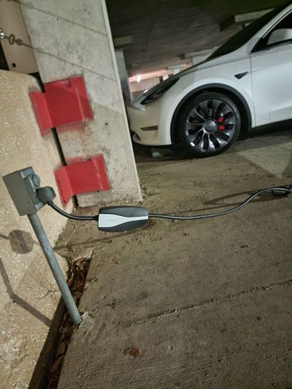EV charger at Renaissance Dallas Addison