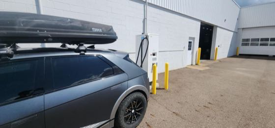 EV charger at Team One Chevrolet Buick GMC