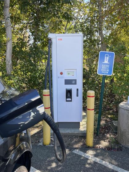 EV charger at GM - Paul Masse Buick GMC South