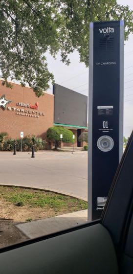 EV charger at Farmers Branch City Hall