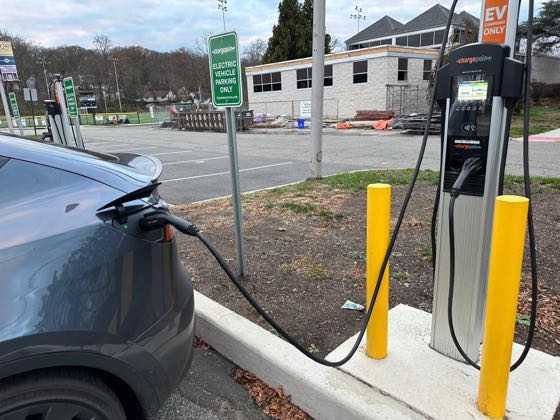 EV charger at Lincoln Park Public Library