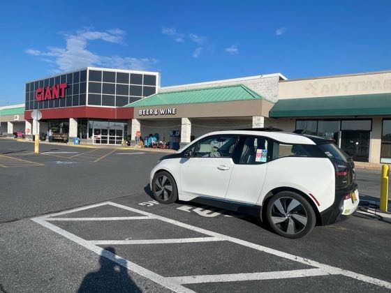 EV charger at Cleona Square Shopping Center - GIANT