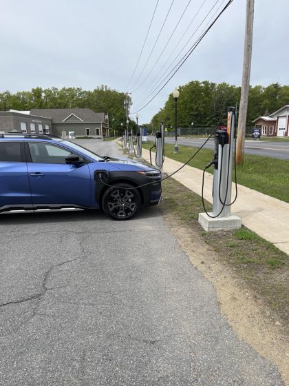 EV charger at Geyser Rd & Milton Town Hall