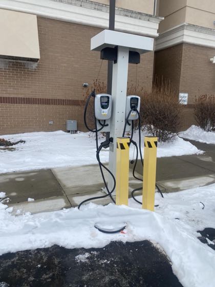 EV charger at Holiday Inn Indianapolis Airport