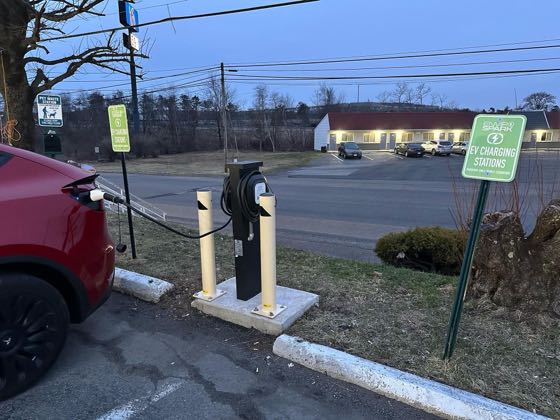 EV charger at Motel 6 Frackville