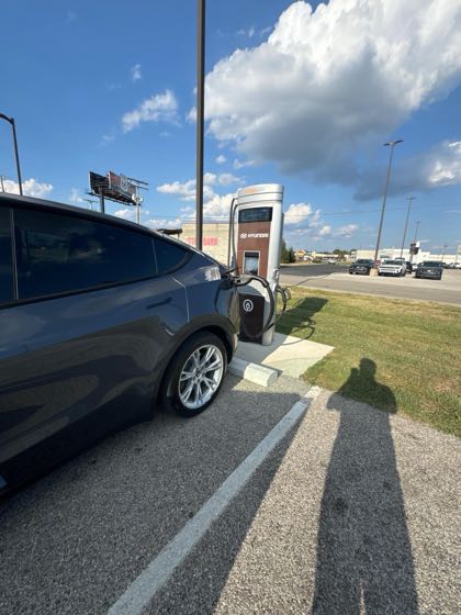 EV charger at Dorsett Hyundai (2)
