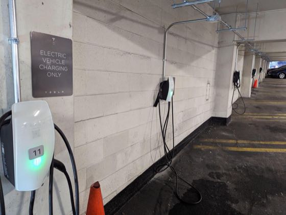 EV charger at Theatre District iParkit Garage (2)