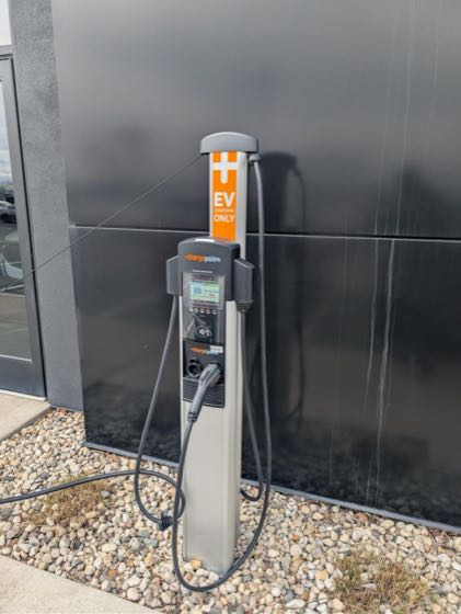 EV charger at Holiday Mazda ChargePoint