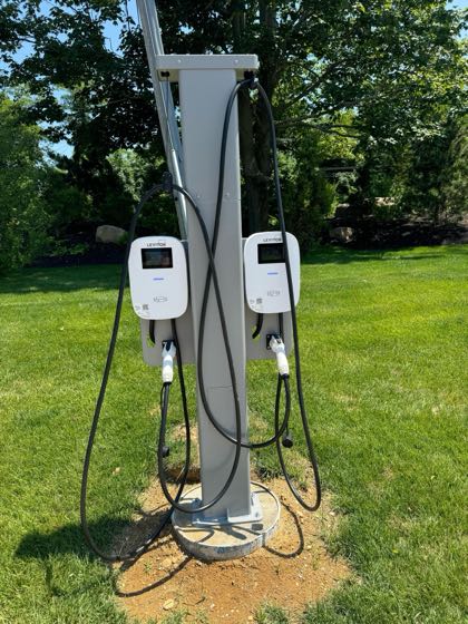 EV charger at Hotel Moraine