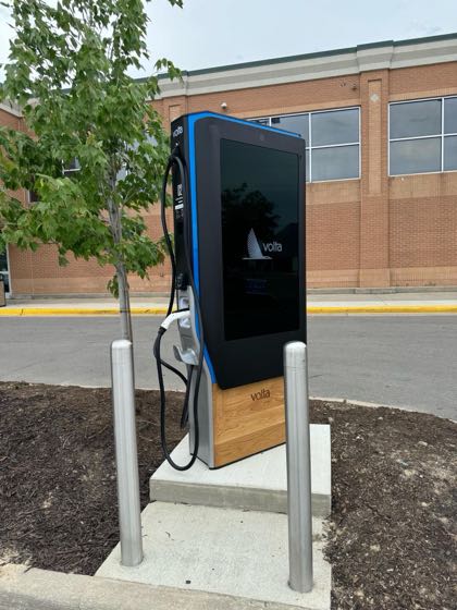 EV charger at Kroger Ann Arbor