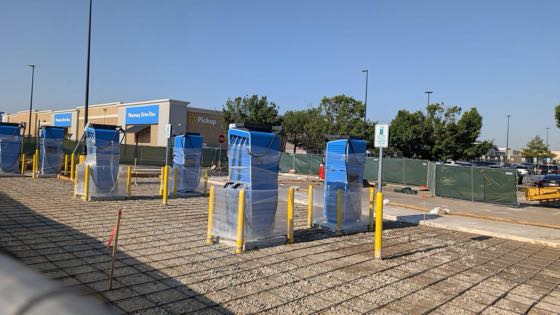 EV charger at Walmart Supercenter #2105