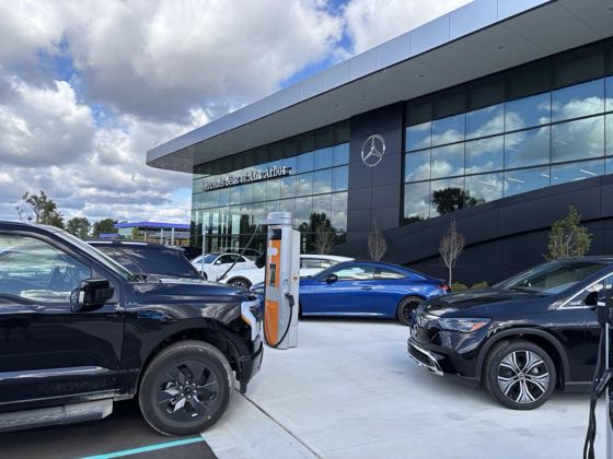 EV charger at EV Park -  Lithia Motors (MB / BMW)
