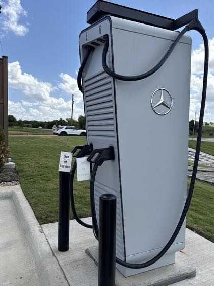 EV charger at Hillsboro, TX | MB High-Power Charging