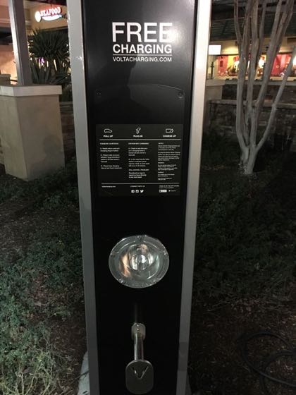 EV charger at Heritage Plaza - East Coast Bagel