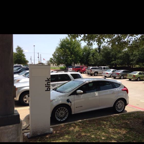 EV charger at Kohl's