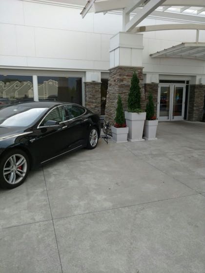 EV charger at Holiday Inn Spring Lake